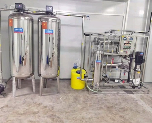 comprare 0.5 tonnellate di apparecchiature per il trattamento dell'acqua purificata per usi industriali mediante osmosi inversa online manufacture