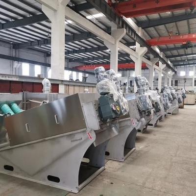 comprare Home Trattamento dell'acqua Macchina di deidratazione dei fanghi Macchina automatica a vite per attrezzature di trattamento delle acque reflue online manufacture